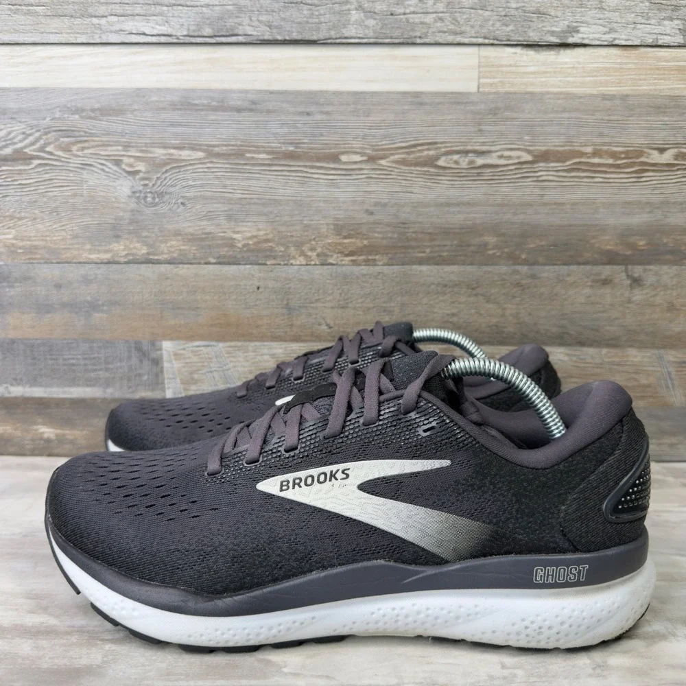 Brooks Ghost 16 Womens Size 11.5 Running Shoes Neutral Cushion Black 1204071B090